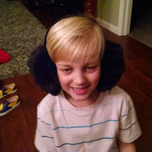 Accessories - Large Fluffy Black Adult Ear Muffs Accessories - Large Fluffy Black Adult Ear Muffs